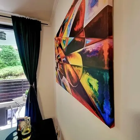 Studio Five Apartment *