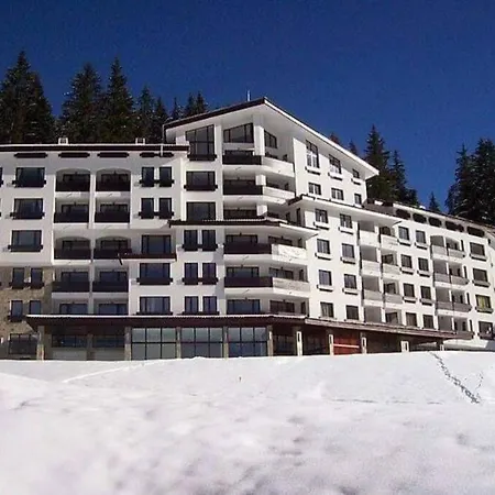 Studio Five Apartment
