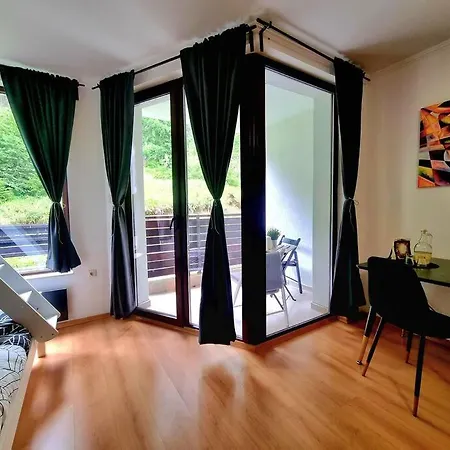 Apartment Studio Five *